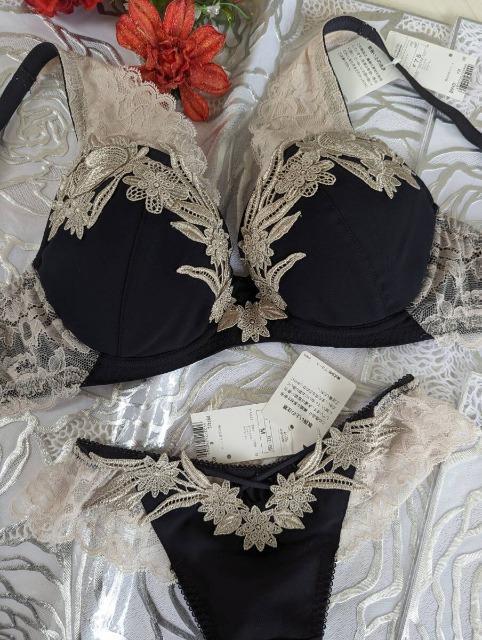 Wacoal/ワコール/Trefle/トレフル/72G/フランス女優/F75&ソングTバックショーツ/M/KO/黒に限りなく近い色 < 女性ファッション Wacoal/ワコール/Trefle/トレフル/72G/フランス女優/F75&ソングTバックショーツ/M/KO/黒に限りなく近い色 < 女性ファッションの