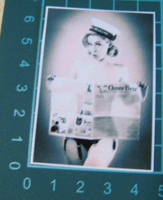 �Z�N�V�[�E�E�[�}���@���@�X�e�b�J�[  �� �z�r�[�� 