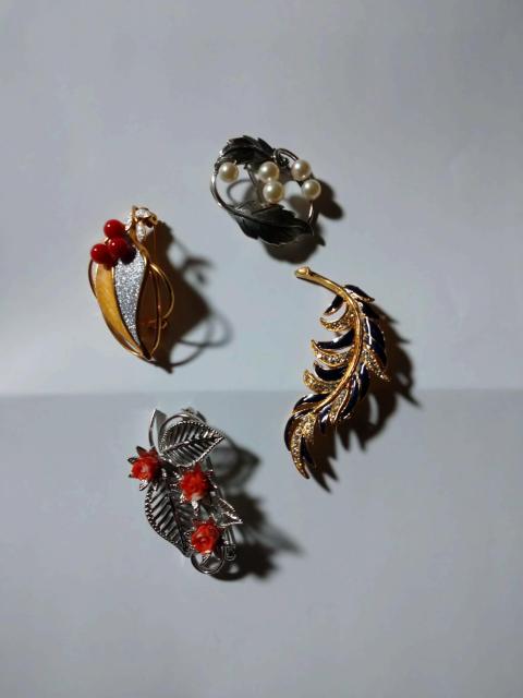 ブローチ4コセット < 女性ファッション ブローチ4コセット < 女性ファッションの