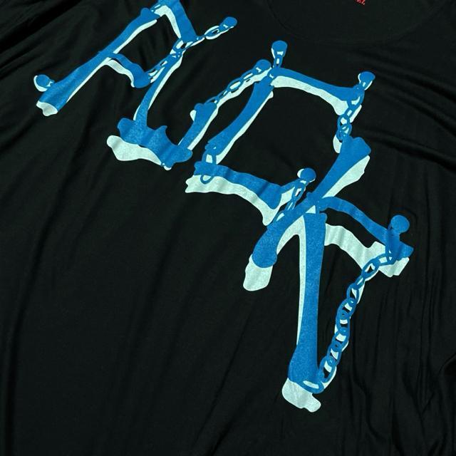 ヴィヴィアンウエストウッド FUCK プリント 変形 ワンピース < 女性ファッション ヴィヴィアンウエストウッド FUCK プリント 変形 ワンピース < 女性ファッションの