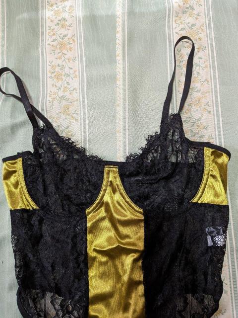 1096 高級品特売 ブラック&ゴールドのセクシーなボディースーツ L < 女性ファッション 1096 高級品特売 ブラック&ゴールドのセクシーなボディースーツ L < 女性ファッションの