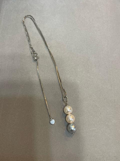 【保証書・箱付き】本真珠 アコヤ真珠 3連ペンダント SV925シルバー約45cm7.5-8.0mm ネックレス パールネックレス < 男性アクセサリー/時計 【保証書・箱付き】本真珠 アコヤ真珠 3連ペンダント SV925シルバー約45cm7.5-8.0mm ネックレス パールネックレス < 男性アクセサリー/時計の