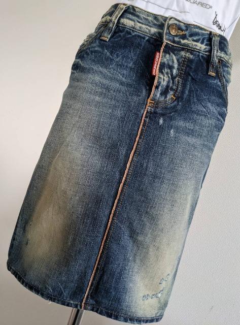 DSQUARED/fB[XNGA[h/fj/XJ[g/TCY36/xXgW[jXg/W[Y^Cv̌^Ⴂ/V[Y  uh 