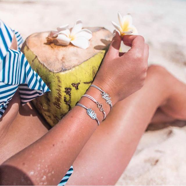 売り切れ御免!ハワイ購入 アロハ ALOHA ブレスレット < 女性アクセサリー/時計 売り切れ御免!ハワイ購入 アロハ ALOHA ブレスレット < 女性アクセサリー/時計の