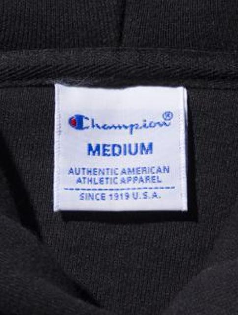 新品Championチャンピオン プルオーバースウェットパーカーS黒 < ブランド  新品Championチャンピオン プルオーバースウェットパーカーS黒 < ブランドの