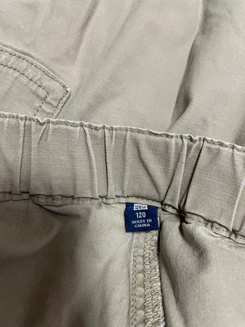 UNIQLO 男の子カーゴパンツ 120 < キッズ/ベビー  UNIQLO 男の子カーゴパンツ 120 < キッズ/ベビーの