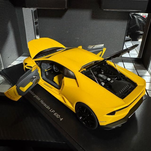 未展示品 オートアート1/18 ランボルギーニ ウラカン LP610-4 < ホビー  未展示品 オートアート1/18 ランボルギーニ ウラカン LP610-4 < ホビーの