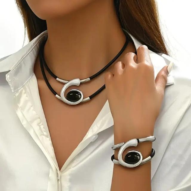 超お買い得890円★ヴィンテージ ダブルレイヤー ブラックロープデザイン オーバルペンダント ネックレス&ブレスレットセット < 女性アクセサリー/時計  超お買い得890円★ヴィンテージ ダブルレイヤー ブラックロープデザイン オーバルペンダント ネックレス&ブレスレットセット  < 女性アクセサリー/時計の