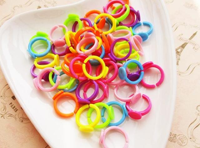 (プラ)皿リング50個 < ペット/手芸/園芸 (プラ)皿リング50個 < ペット/手芸/園芸の