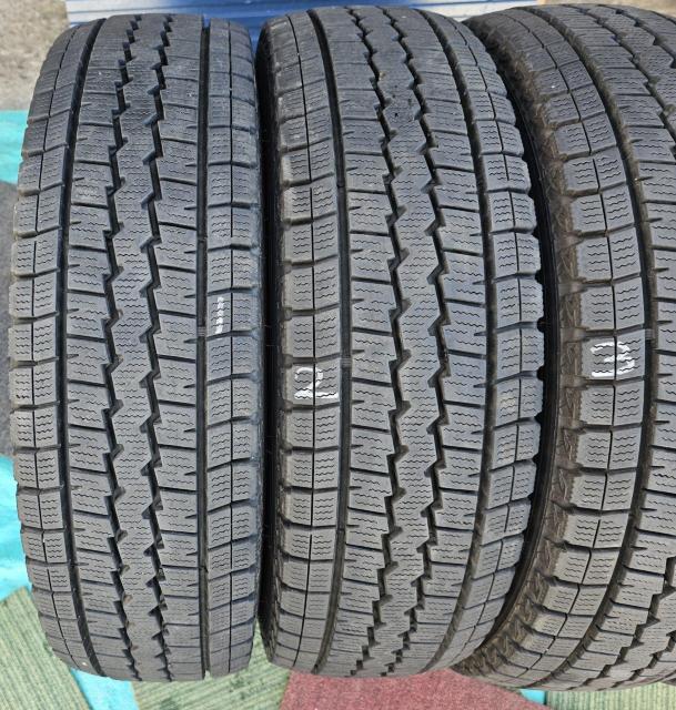 2020N _bvWINTER MAXX SV01@15C`195/80R15 107/105L LTX^bhX^C  /oCN