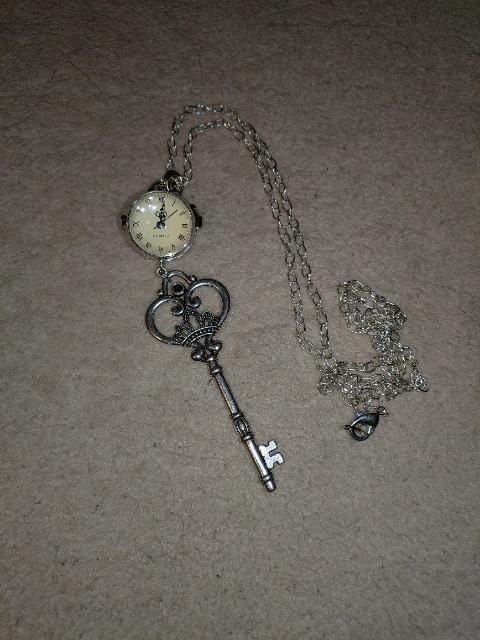 球体時計 ネックレス 鍵 デザイン時計ネックレス < 女性アクセサリー/時計 球体時計 ネックレス 鍵 デザイン時計ネックレス < 女性アクセサリー/時計の