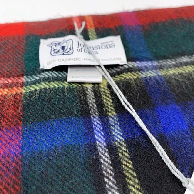 Johnstons of Elgin �J�V�~��100% �唻�X�g�[�� �}�t���[ �u���b�N �X�`�����[�g WA000016 �� �u�����h�� 