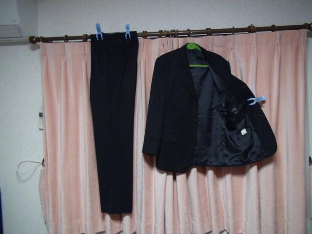 BILTMOREのスーツシングル3ツボタン(黒)新品タグ付き!。 < 男性ファッション BILTMOREのスーツシングル3ツボタン(黒)新品タグ付き!。 < 男性ファッションの