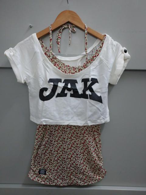 BACKSgbvX2Zbg   uh 
