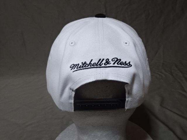 USA購入【Mitchell & Ness】 NBA【Portland TrailBlazers】ロゴ刺繍入り キャップ < 男性ファッション  USA購入【Mitchell & Ness】 NBA【Portland TrailBlazers】ロゴ刺繍入り キャップ < 男性ファッションの