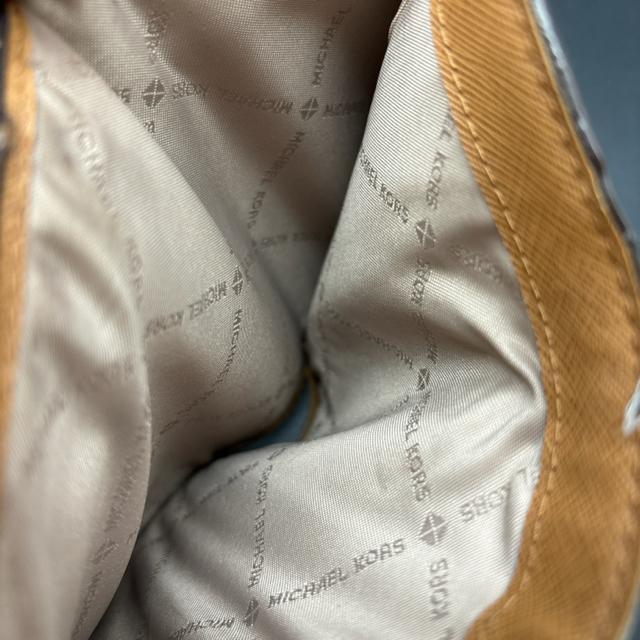 即決 MICHAEL KORS マイケルコース 二つ折り財布 < ブランド  即決 MICHAEL KORS マイケルコース 二つ折り財布 < ブランドの