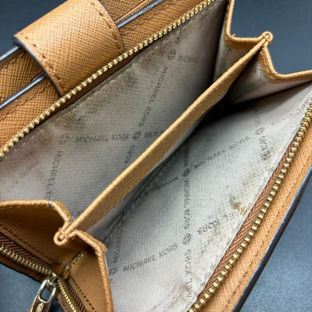 即決 MICHAEL KORS マイケルコース 二つ折り財布 < ブランド  即決 MICHAEL KORS マイケルコース 二つ折り財布 < ブランドの