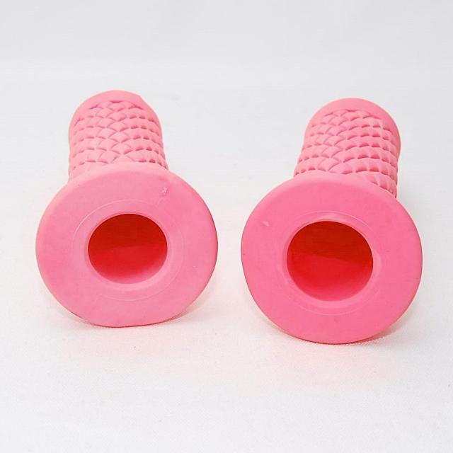 ダイヤ柄 ラバーハンドルグリップ ピンク 非貫通式 22.2径用 汎用 バイク ラバーグリップ カスタム ハンドル グリップ 桃 < 自動車/バイク ダイヤ柄 ラバーハンドルグリップ ピンク 非貫通式 22.2径用 汎用 バイク ラバーグリップ カスタム ハンドル グリップ 桃 < 自動車/バイク