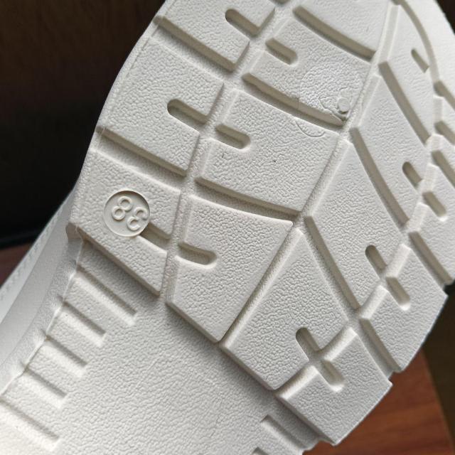 新品 24cm レディース スニーカー ホワイト シューズ 靴 カジュアル < 女性ファッション 新品 24cm レディース スニーカー ホワイト シューズ 靴 カジュアル < 女性ファッションの