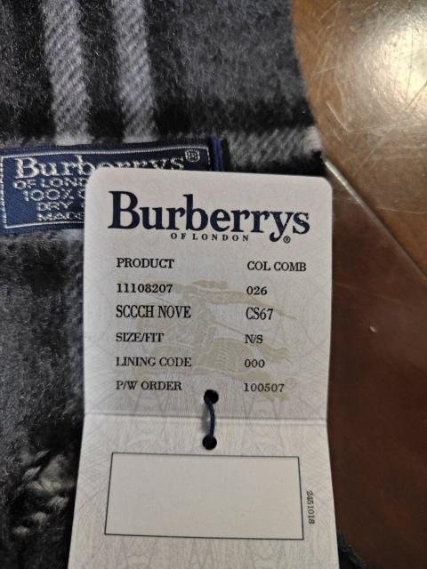 BURBERRYS o[o[ JV~A }t[ O[n ^Ot gp  uh 