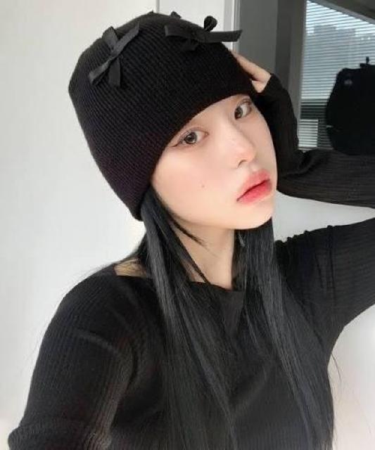 CA4LAニット帽子+FOLLOWINニット帽オマケ レタパ込み < ブランド CA4LAニット帽子+FOLLOWINニット帽オマケ レタパ込み < ブランドの