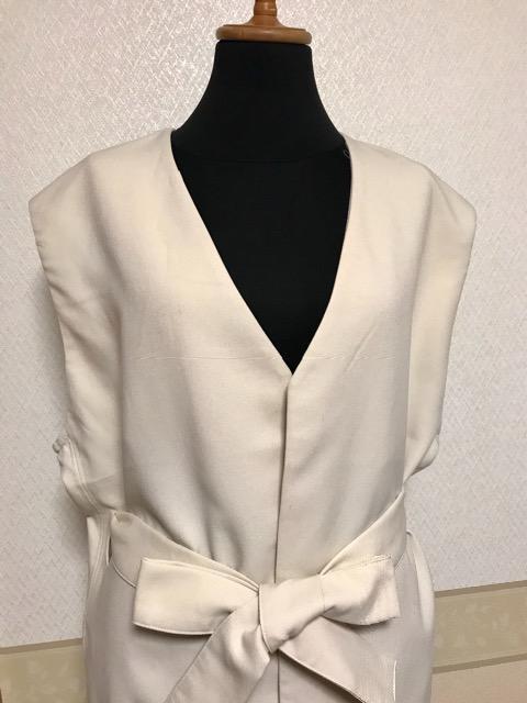 ウエストリボン ベスト ベージュ < 女性ファッション ウエストリボン ベスト ベージュ < 女性ファッションの