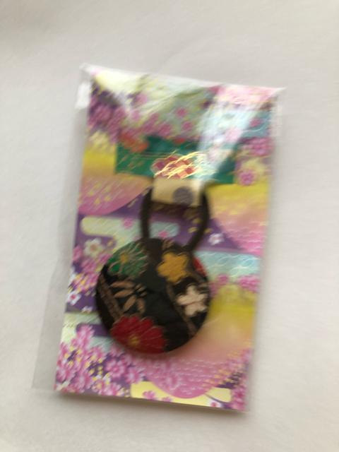 ハンドメイド ヘアゴム 特大 くるみボタン 和柄 古典 < 女性ファッション  ハンドメイド ヘアゴム 特大 くるみボタン 和柄 古典 < 女性ファッションの