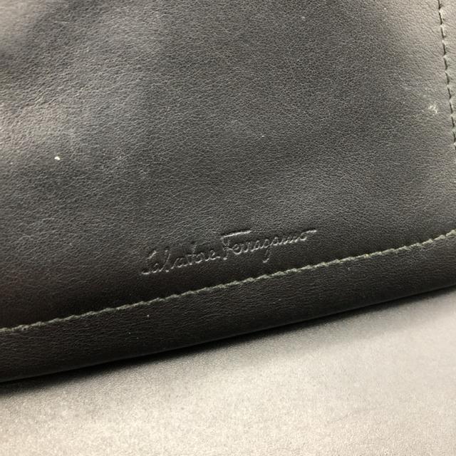即決 Salvatore Ferragamo サルヴァトーレフェラガモ 二つ折り財布 < ブランド  即決 Salvatore Ferragamo サルヴァトーレフェラガモ 二つ折り財布 < ブランドの