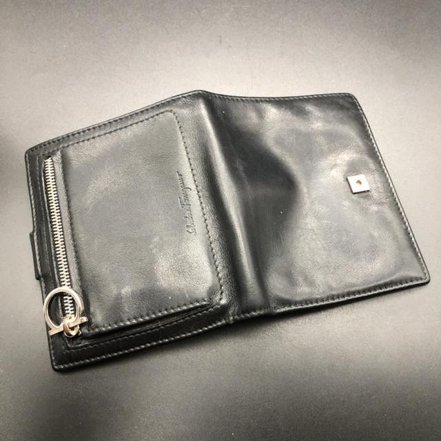 即決 Salvatore Ferragamo サルヴァトーレフェラガモ 二つ折り財布 < ブランド  即決 Salvatore Ferragamo サルヴァトーレフェラガモ 二つ折り財布 < ブランドの