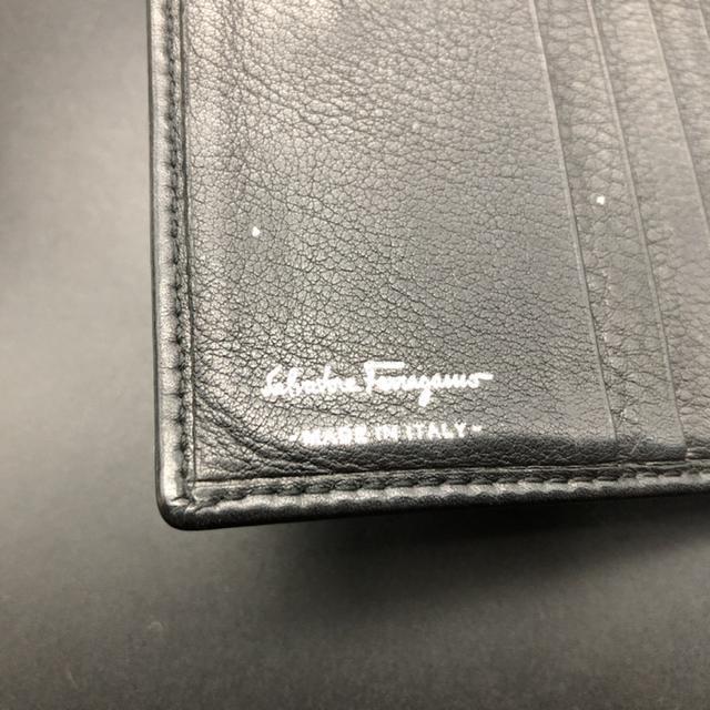 即決 Salvatore Ferragamo サルヴァトーレフェラガモ 二つ折り財布 < ブランド  即決 Salvatore Ferragamo サルヴァトーレフェラガモ 二つ折り財布 < ブランドの