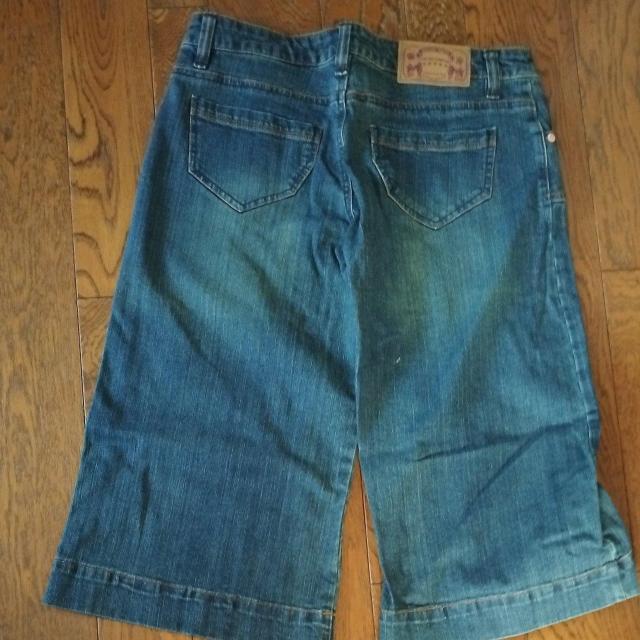 新品 LIVE IN COMFORT デニム キュロット < 女性ファッション  新品 LIVE IN COMFORT デニム キュロット < 女性ファッションの