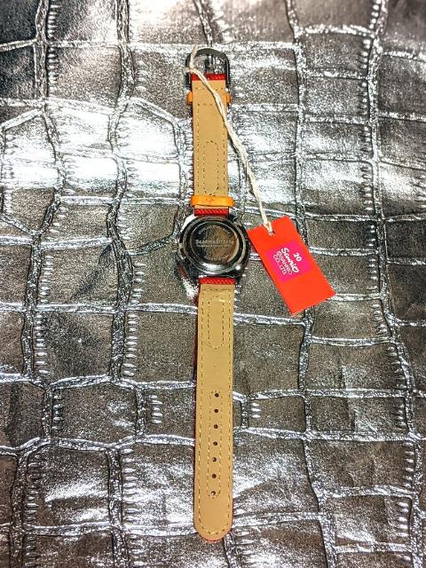 新品 ELMO 腕時計 セサミストリート ダイバーウォッチ エルモ < 男性アクセサリー/時計 新品 ELMO 腕時計 セサミストリート ダイバーウォッチ エルモ < 男性アクセサリー/時計の