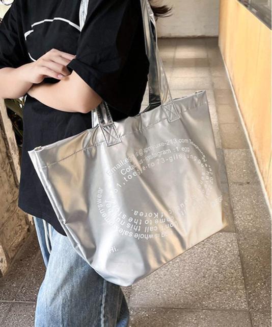 送料無料 新品 大容量トートバッグ 合皮 男女兼用バッグ < 女性ファッション  送料無料 新品 大容量トートバッグ 合皮 男女兼用バッグ < 女性ファッションの
