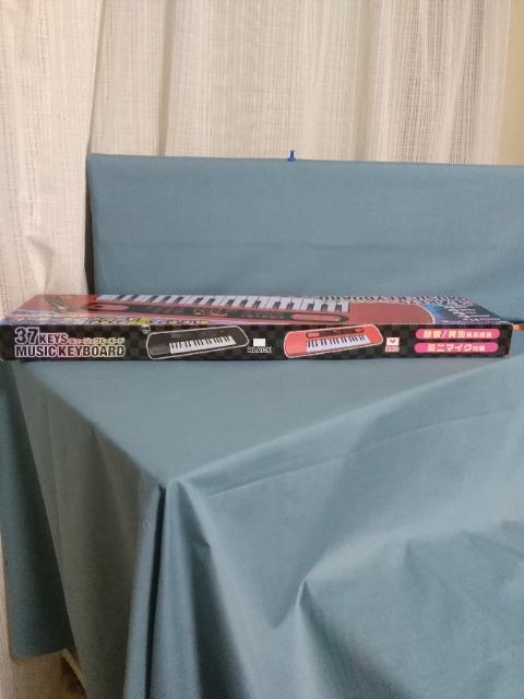 37KEYS�~���[�W�b�N�L�[�{�[�h�@���b�h �� ��������� 