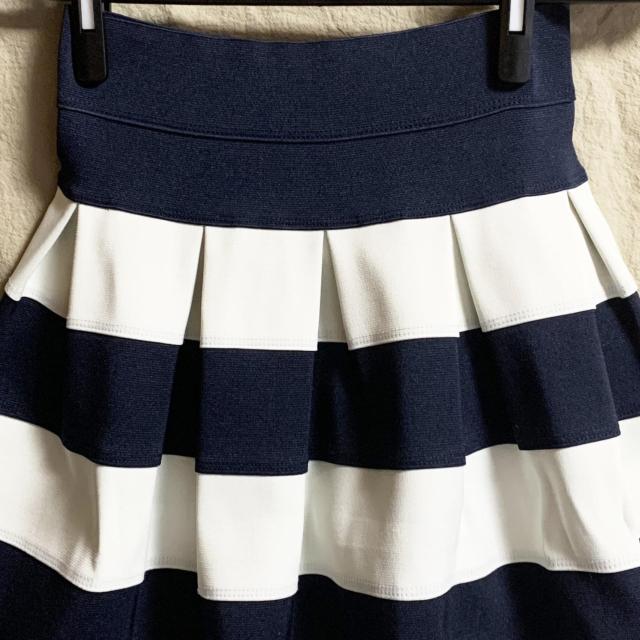 新品 DRWCYSドロシーズ/ボーダーフレアスカート ドレス ネイビー 紺 S < ブランド 新品 DRWCYSドロシーズ/ボーダーフレアスカート ドレス ネイビー 紺 S < ブランドの