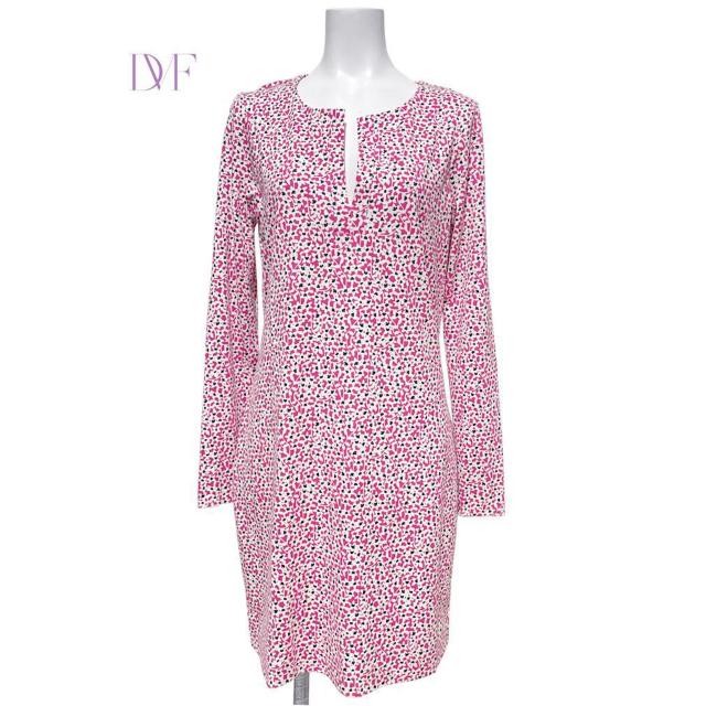 新品ダイアンDVFデイジー小花柄 長袖ワンピース ピン < ブランド 新品ダイアンDVFデイジー小花柄 長袖ワンピース ピン < ブランドの