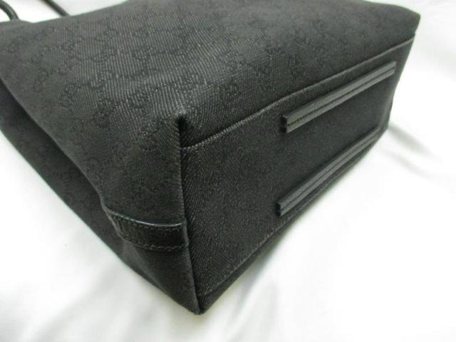 美品 グッチ ショルダートートバック GG ブラックデニム 肩掛けOK 本物 < ブランド  美品 グッチ ショルダートートバック GG ブラックデニム 肩掛けOK 本物 < ブランドの