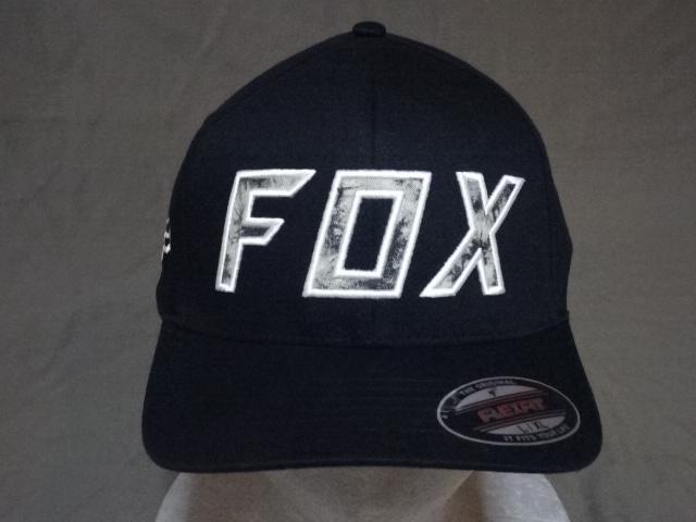 USA購入 モーターサイクル系【FOX】フォックス ロゴ刺繍入り キャップ 黒 < 男性ファッション  USA購入 モーターサイクル系【FOX】フォックス ロゴ刺繍入り キャップ 黒  < 男性ファッションの