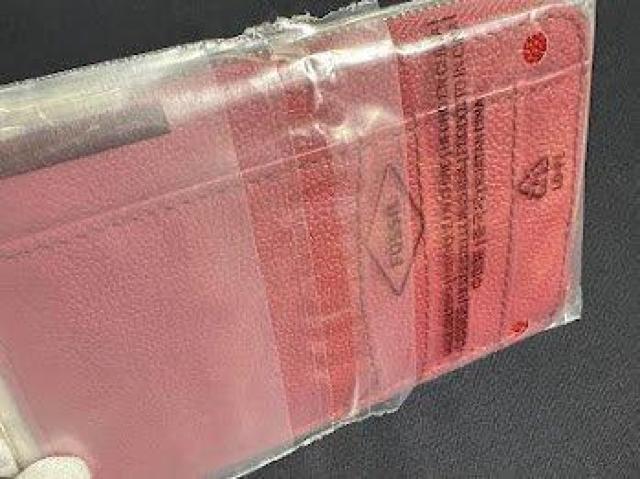 Fossil フォッシル Jori レザー ジップ カードケース レッド < ブランド Fossil フォッシル Jori レザー ジップ カードケース レッド < ブランドの