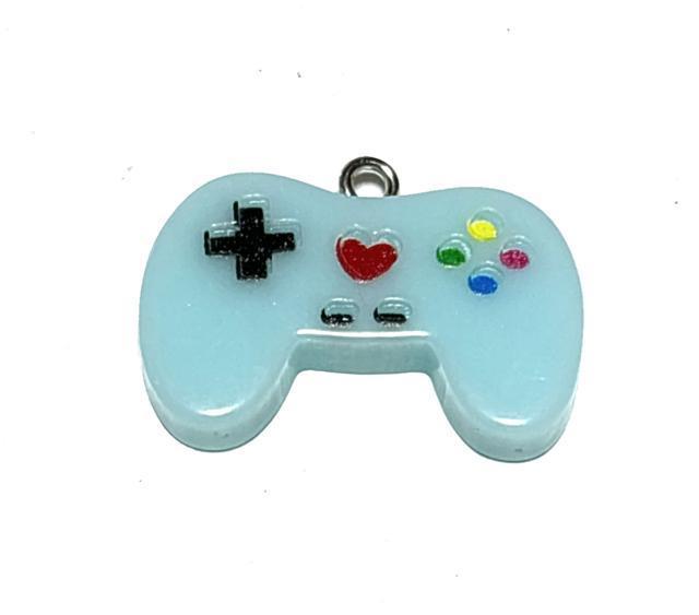 439 ゲームのコントローラーのチャーム 水色1個 樹脂パーツ おもちゃ < ペット/手芸/園芸 439 ゲームのコントローラーのチャーム 水色1個 樹脂パーツ おもちゃ < ペット/手芸/園芸の