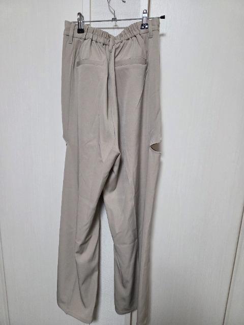 Bonjour Saganツイルサイドカットパンツ < 女性ファッション Bonjour Saganツイルサイドカットパンツ < 女性ファッションの