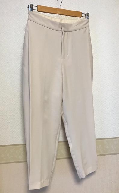 FREE'S未使用 サイドタックパンツ アイボリー < 女性ファッション  FREE'S未使用 サイドタックパンツ アイボリー < 女性ファッションの