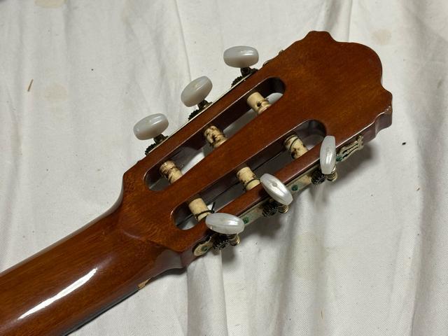 ゼンオン Abe Gut Guitar モデル520 ケース付1933-05-1 < ホビー  ゼンオン Abe Gut Guitar モデル520 ケース付1933-05-1 < ホビーの