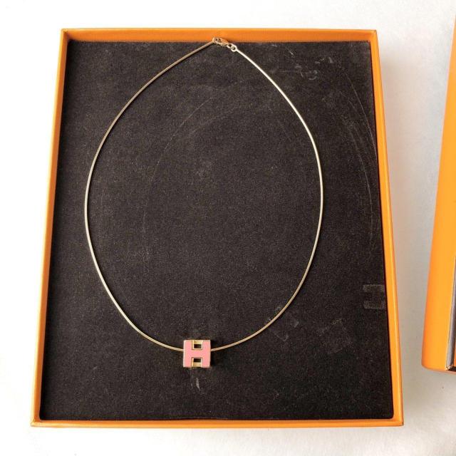 【極美品】HERMES エルメス ネックレス Hキューブ アクセサリー ピンク×ゴールドカラー < ブランド 【極美品】HERMES エルメス ネックレス Hキューブ アクセサリー ピンク×ゴールドカラー < ブランドの