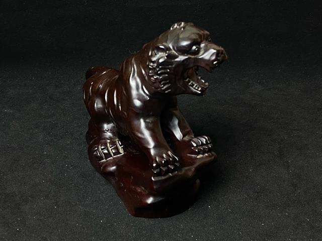 一刀彫 木彫り 虎 置物 迫力 猛虎 彫刻 飾り物 オブジェ 極上 唐木 黒檀木彫 干支虎天然木 魔除け 寅年 開運 骨董 古美術 < ホビー 一刀彫 木彫り 虎 置物 迫力 猛虎 彫刻 飾り物 オブジェ 極上 唐木 黒檀木彫 干支虎天然木 魔除け 寅年 開運 骨董 古美術 < ホビーの