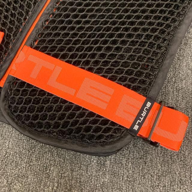 ���� BURTLE �X�y�[�T�[�x�X�g AC410 �� �j���t�@�b�V������ 