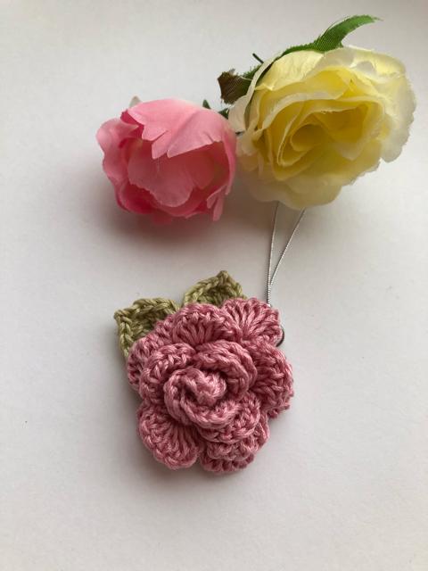 ハンドメイド  携帯ストラップ バッグチャーム ピンクローズ < 女性ファッション  ハンドメイド  携帯ストラップ バッグチャーム ピンクローズ  < 女性ファッションの