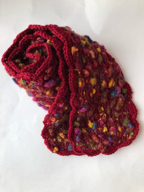 ハンドメイド ミニマフラー 一巻き用 レッド ポコポコ ポップカラー < 女性ファッション  ハンドメイド ミニマフラー 一巻き用 レッド ポコポコ ポップカラー < 女性ファッションの