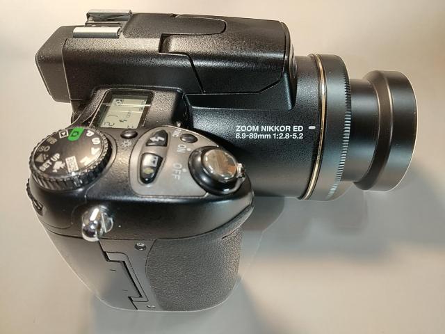 Nikon COOLPIX 8800VR バッテリー、充電器 なし < 家電/AV  Nikon COOLPIX 8800VR バッテリー、充電器 なし < 家電/AVの