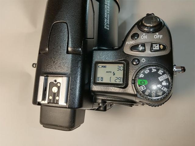 Nikon COOLPIX 8800VR バッテリー、充電器 なし < 家電/AV  Nikon COOLPIX 8800VR バッテリー、充電器 なし < 家電/AVの